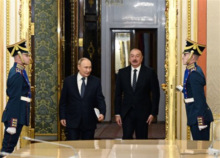 В Москве началась встреча Президента Ильхама Алиева с Президентом России Владимиром Путиным
