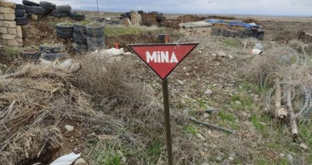 В Газахском районе мужчина подорвался на мине