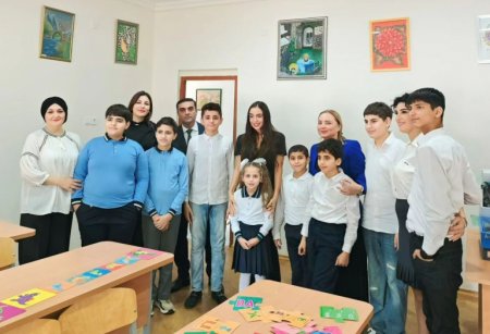 Лейла Алиева посетила школу-интернат