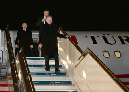 Президент Турции прибыл с визитом в Азербайджан