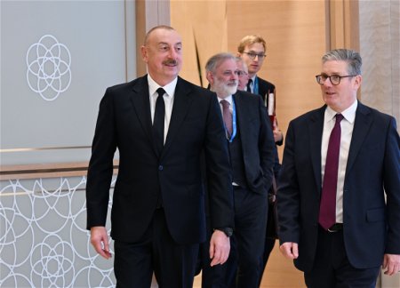 Президент Ильхам Алиев встретился с премьер-министром Великобритании 