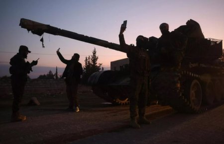 Дамаск пал под натиском оппозиции, Асад покинул город