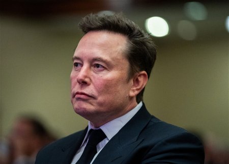 Маск призвал ввести для чиновников тест на умственные способности