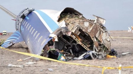 Embraer отвергает неполадки в разбившемся самолете AZAL