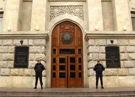 Задержаны восемь человек, подозреваемых в совершении преступлений - МВД Азербайджана