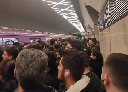 Молодой мужчина арестован за непристойные действия в бакинском метро