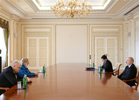 Президент Ильхам Алиев принял генерального директора офиса ООН в Женеве