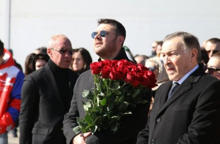 Агаларовы открыли мемориал памяти жертв трагедии в «Крокусе»