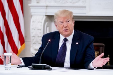 Трамп рассказал, как журналист попал в чат по обсуждению ударов США по Йемену