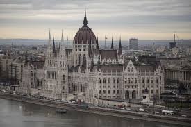 Парламент проголосовал за выход Венгрии из МУС