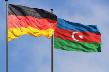 Состоялась встреча в расширенном составе президентов Азербайджана и Германии