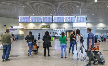 Выезд должников из Азербайджана ограничат по-новому