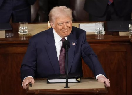 «Сумасшедший» - Трамп высмеял конгрессмена за резолюцию о его импичменте