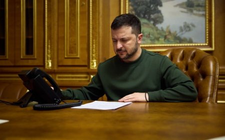 Зеленский утвердил состав украинской делегации на завтрашних переговорах с РФ