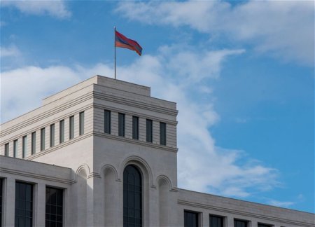 Eреван призвал Европу поспособствовать подписанию азербайджано-армянского мирного договора