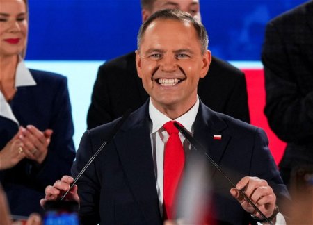 Избирком Польши подтвердил победу Кароля Навроцкого на президентских выборах