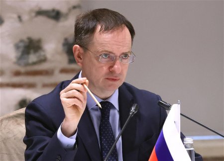 Мединский: Россия готова начать обмен пленными с Украиной 7-9 июня