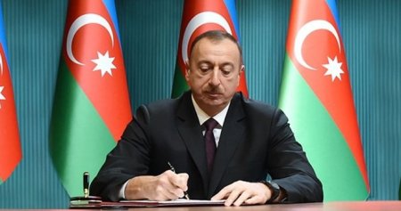 Ильхам Алиев присвоил генеральские звания