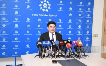 В Азербайджане лишенные родительской опеки дети будут воспитываться в домах семейного типа