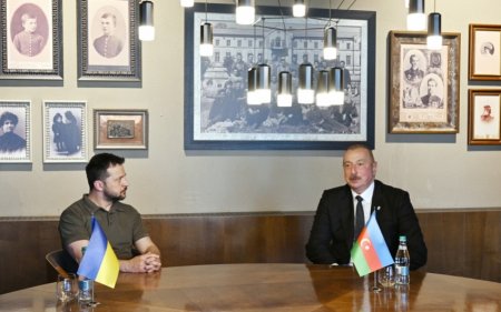 Зеленский выразил соболезнования президенту Ильхаму Алиеву в связи с убийством азербайджанцев в Екатеринбурге
