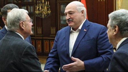 Лукашенко: Американцы пообещали сделать так, чтобы Украина не била по России