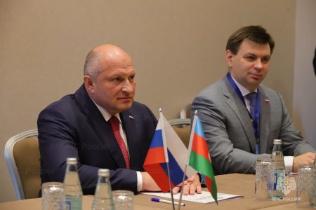 СМИ: Куренков вернулся из Баку в Москву с пустыми руками