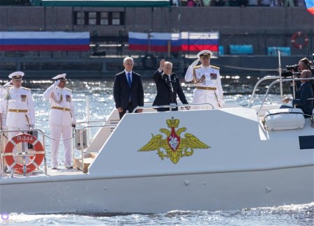 В РФ впервые полностью отменили парад ко Дню ВМФ