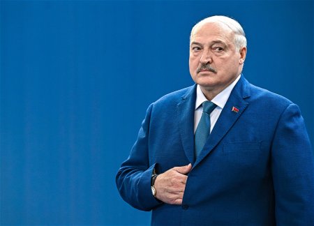 Лукашенко поздравил украинцев с Днем независимости