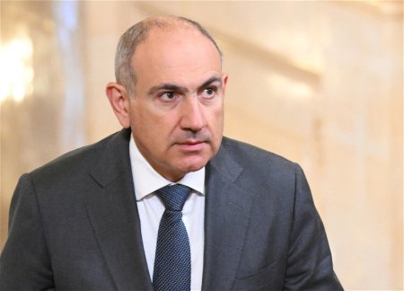 Пашинян переизбран главой правящей партии в Армении