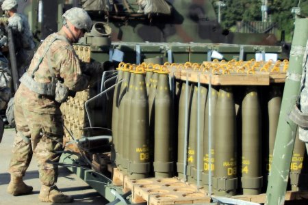 Шатдаун в США заморозил переговоры о поставках оружия Украине