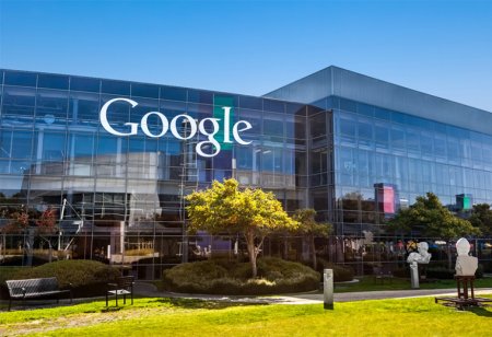 Google освободила от работы более ста дизайнеров в рамках внедрения нейросети