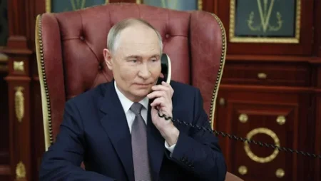 Путин провел телефонный разговор с Нетаньяху