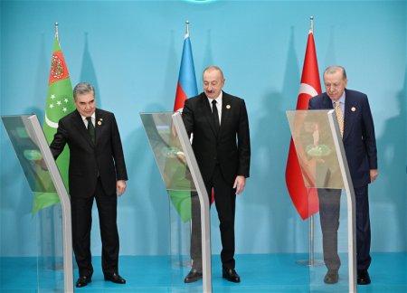 В онлайн-формате заложен фундамент мечети, которую Туркменистан построит в Физули