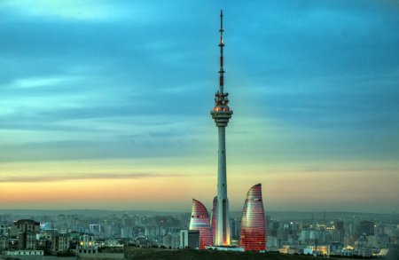 День азербайджанского телевидения и радио