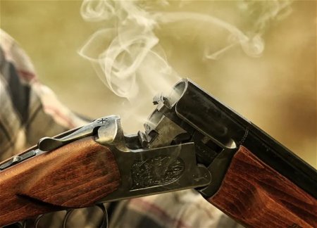 В Азербайджане мужчина застрелил свою супругу