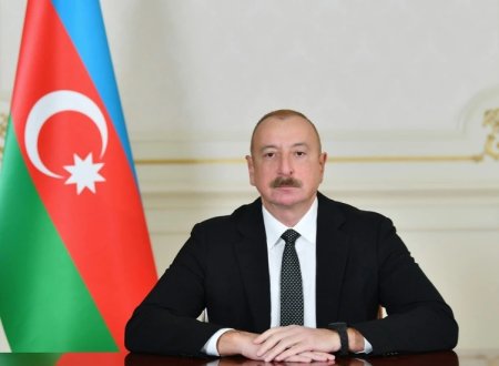 Президент наградил ряд лиц за особые заслуги в защите территориальной целостности