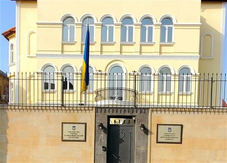 Посольство Украины открыло онлайн-книгу соболезнований по жертвам удара в Тернополе