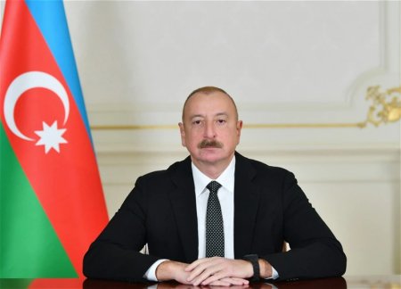 Ильхам Алиев направил обращение участникам медиафорума ОЭС D-8