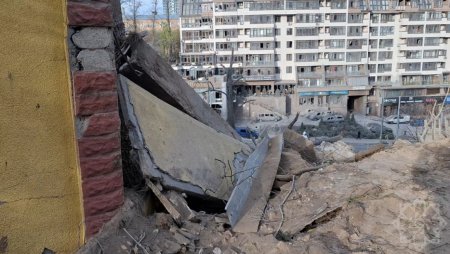 Россия обвинила Украину в повреждении посольства Азербайджана в Киеве