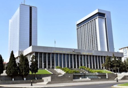 Обнародована дата проведения очередного заседания Милли Меджлиса
