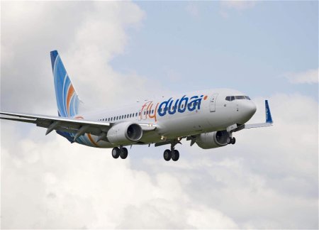Самолет FlyDubai совершил вынужденную посадку в Баку
