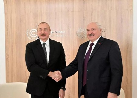Лукашенко направил письмо Ильхаму Алиеву