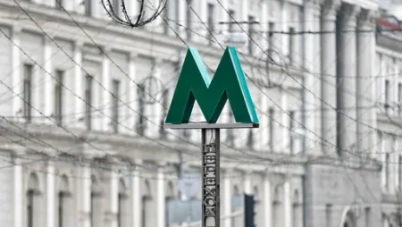 В Киеве и Харькове остановилось метро