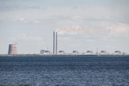 Украина и Россия договорились о прекращении огня вблизи Запорожской АЭС