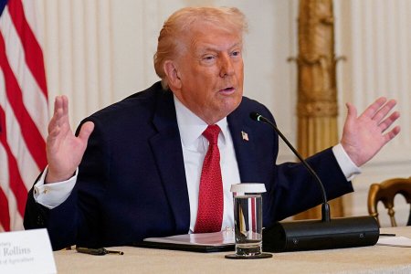 Трамп заявил, что война в Иране «практически закончена»