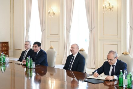 Президент Ильхам Алиев принял министра внутренних дел Турции