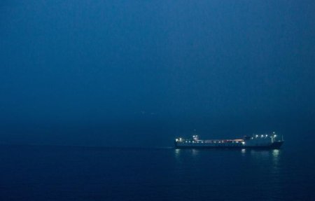 Fars: иранский танкер пересек Ормузский пролив на фоне морской блокады США