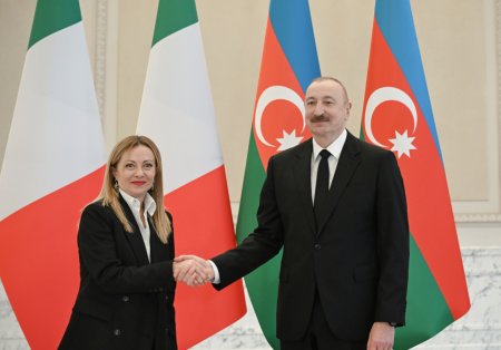 Состоялась встреча Президента Ильхама Алиева с Председателем Совета министров Италии в формате «один на один»