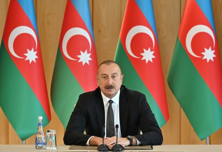 Генерал-губернатору Канады Ее превосходительству госпоже Луизе Арбур