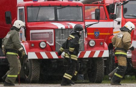 На территории Тюменского НПЗ произошло возгорание после падения БПЛА